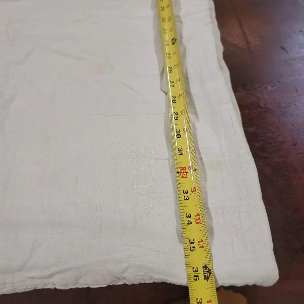 Vintage Handmade Quilt Full OR Twin Bedspread Blanket Farmhouse Cabin 51x72